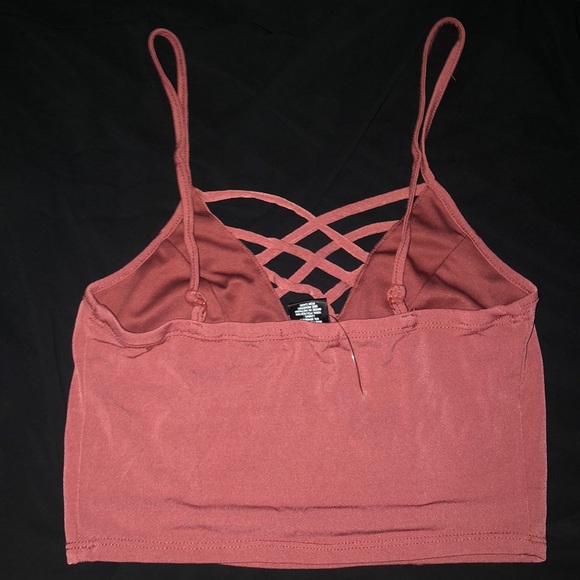 💟 DONATED!!!!! Cropped tank top - Picture 3 of 4
